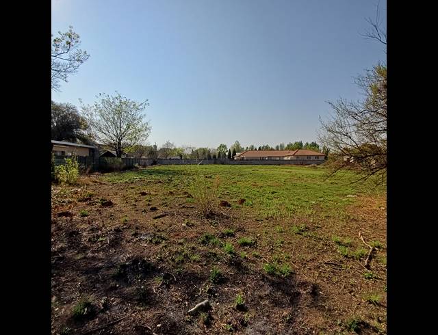 1,983M² VACANT LAND FOR SALE IN HENLEY ON KLIP